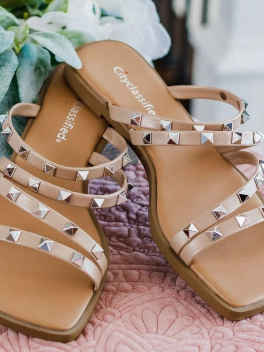Cityclassified Soda Temira Sandals- Nude‎ silver studs